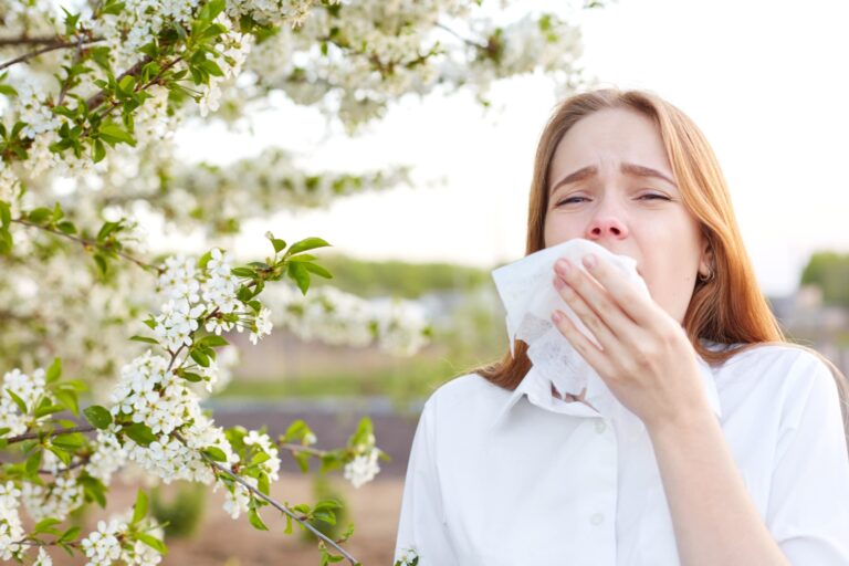 get rid of seasonal allergies | The IV Lounge